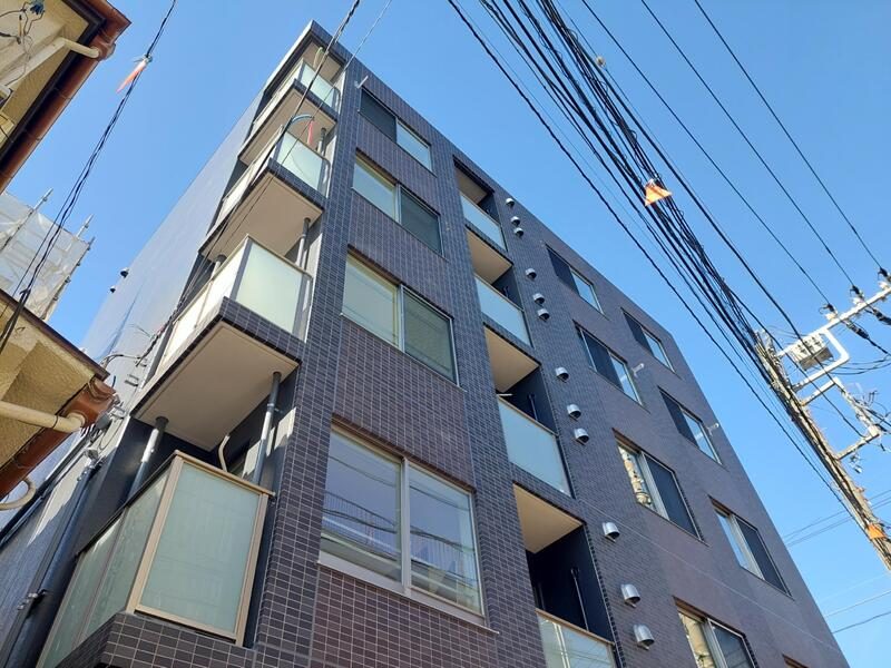 クレストパレス赤羽の外観