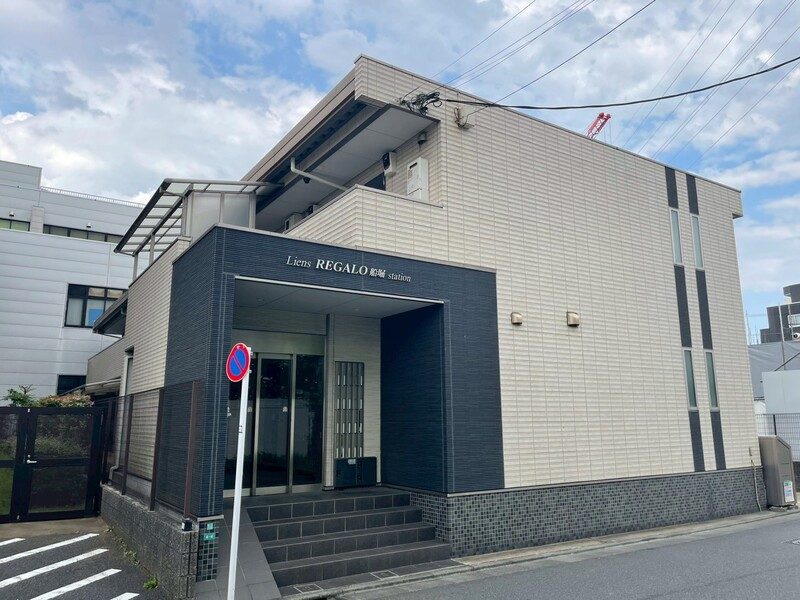 Liens REGALO船堀stationの外観