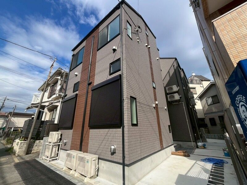 SUNNY HILLS 新小岩の外観