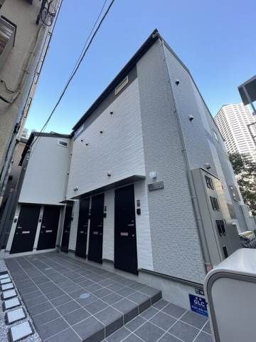 バーミープレイス西新宿の外観