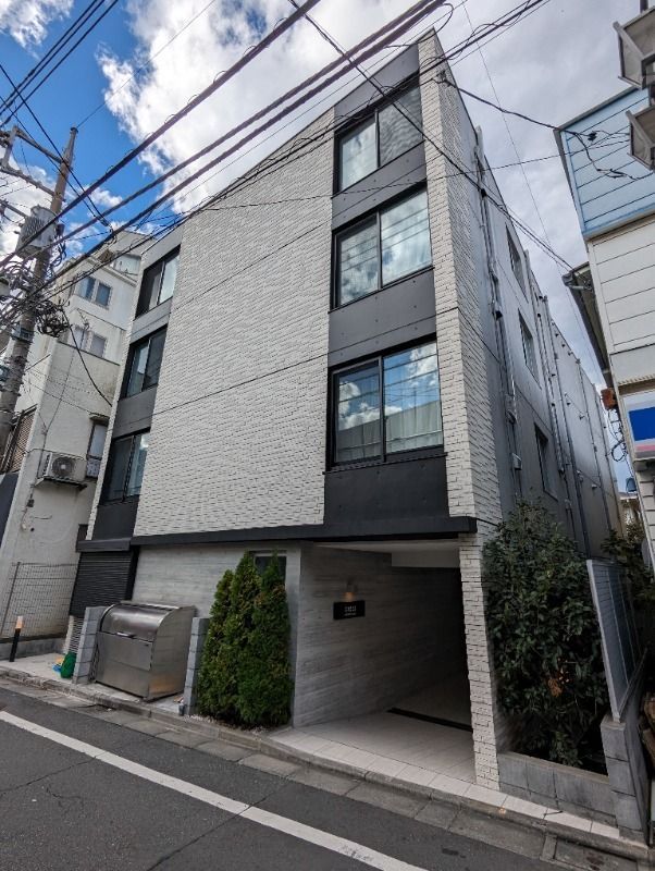 CREAL東高円寺の外観