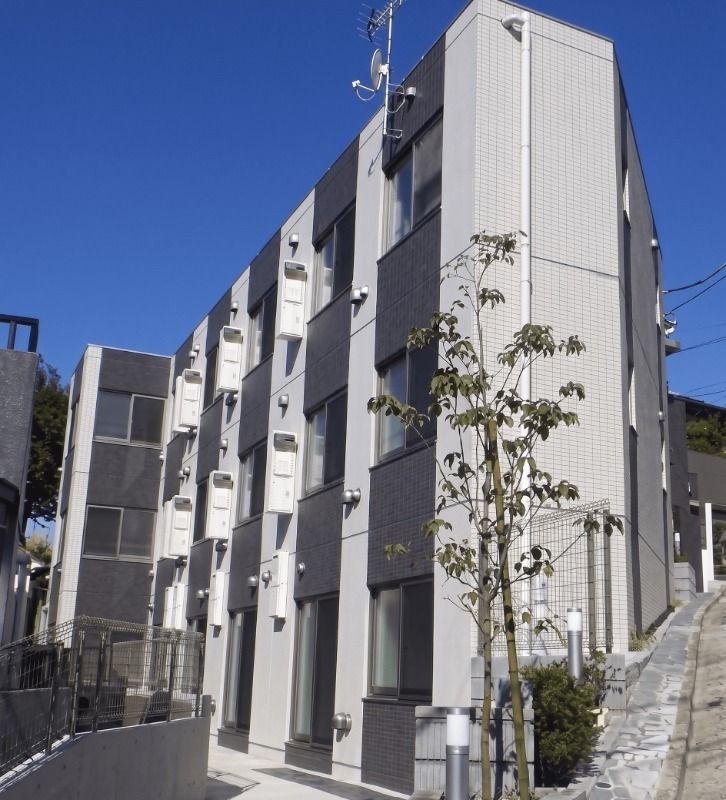 CREAL高田馬場の外観