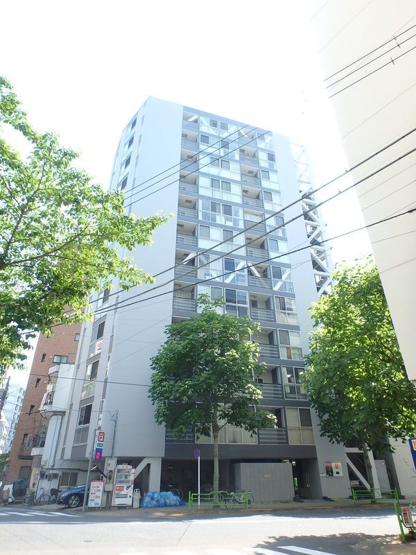 アリス・マナーガーデン銀座ウォークの外観