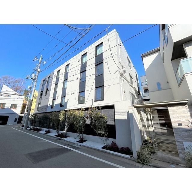 SOLASIA residence世田谷代田の外観
