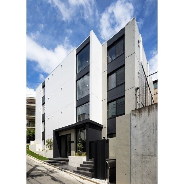 Reve Residence 白金台の外観