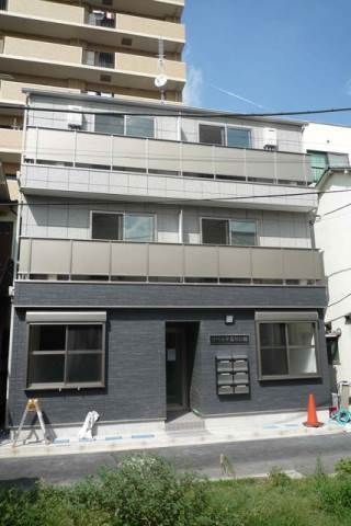 リベルテ荒川公園の外観