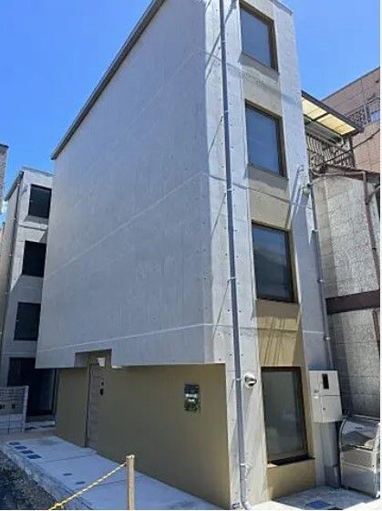 アーバンネスト渋谷本町の外観