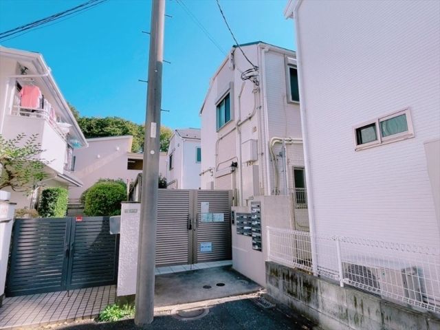 TOKYOβ用賀の外観
