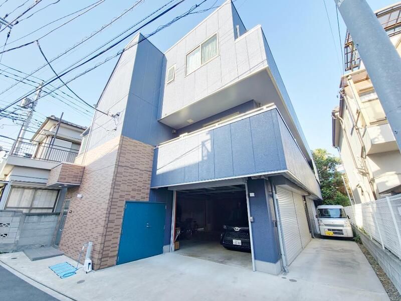 荻野ビルの外観
