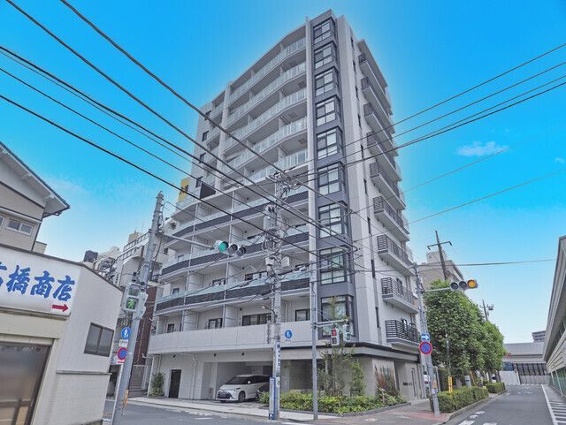 エクセレントシティ竹ノ塚駅前の外観