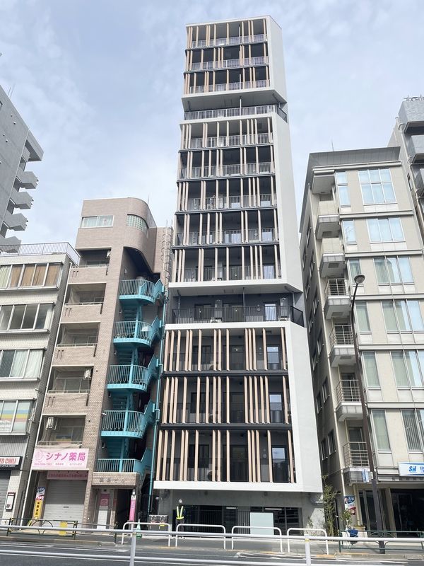 サンウッドフラッツ新宿四谷三丁目の外観