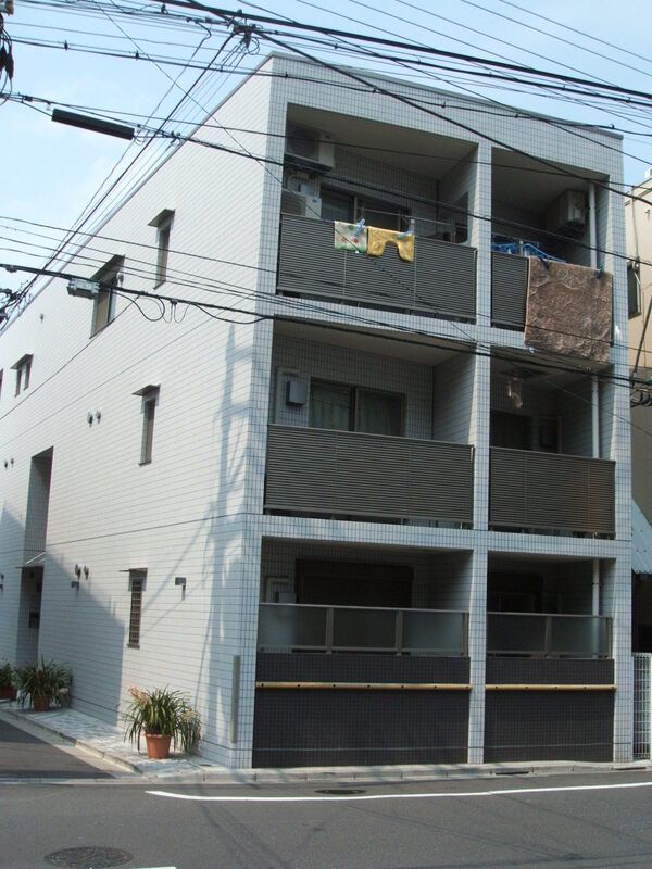 ラージベルティの外観