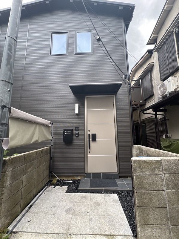 渋谷区本町一丁目戸建ての外観