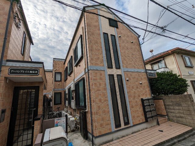 アーバンプレイス和泉A棟の外観