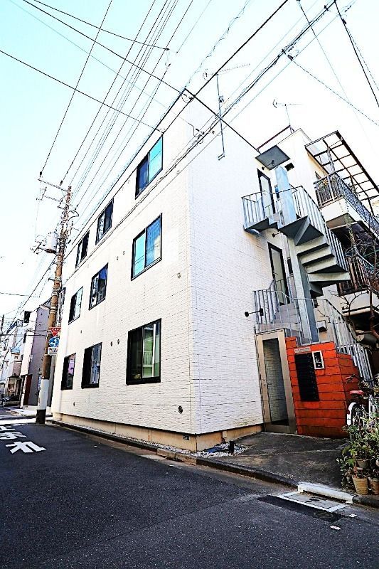 piccolo grande門前仲町の外観