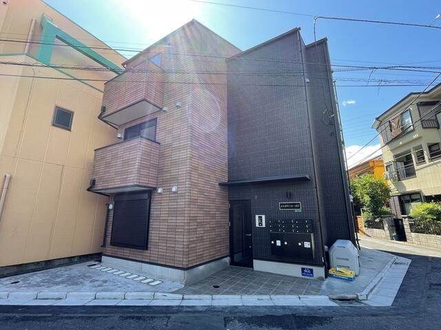 エスポワール一之江の外観