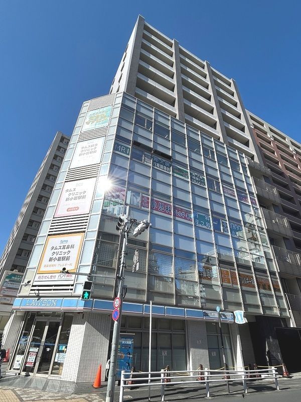 リーフコンフォート新小岩の外観